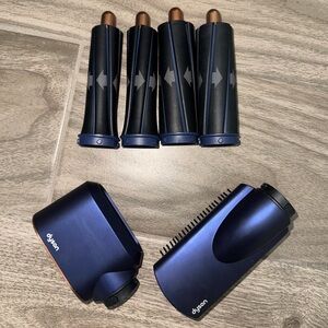 Dyson blue/copper styling attachments